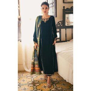 SABEEN ABBAS Women's Aylin Velvet A-line Long Shirt Size M/L